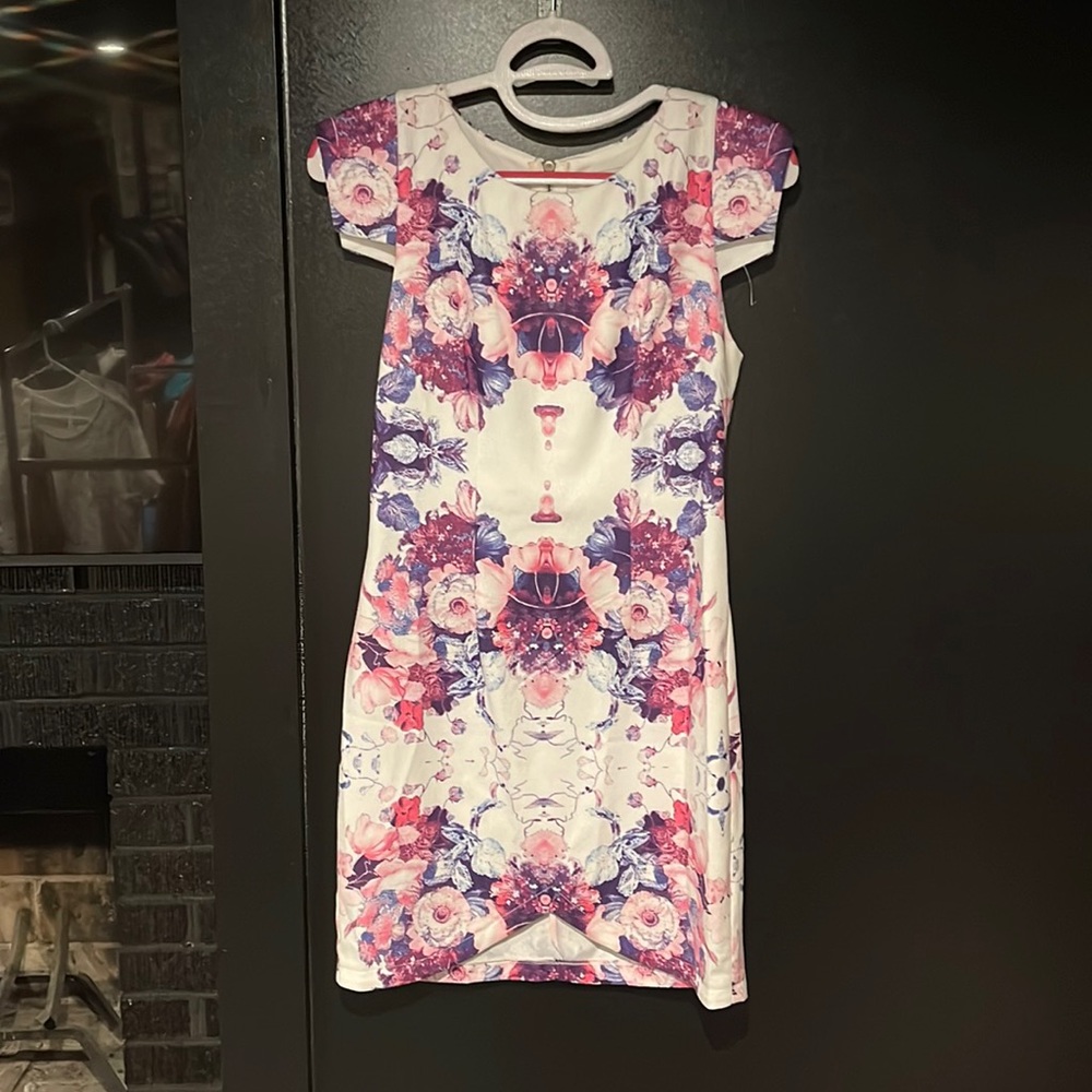 Xenia Boutique Floral Dress, size AU 10